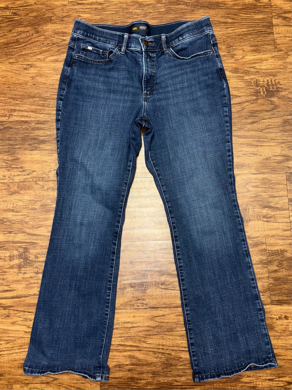 Lee Flex Motion Mid Rise Bootcut Jeans Size 14 Short